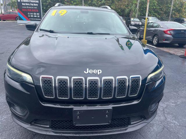 Jeep Cherokee - Thumbnail 7