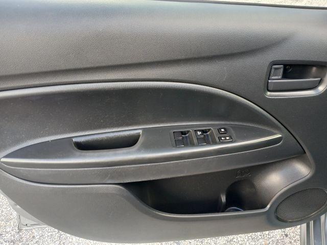 Mitsubishi Mirage - Thumbnail 13