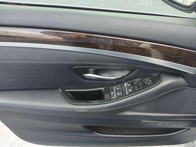 Bmw 5 Series - Thumbnail 14