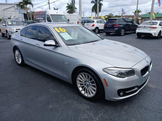 Bmw 5 Series - Thumbnail 12