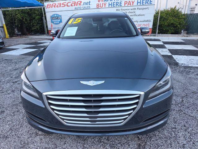 Hyundai Genesis - Thumbnail 5