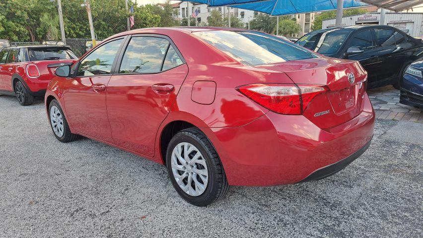 Toyota Corolla - Thumbnail 10