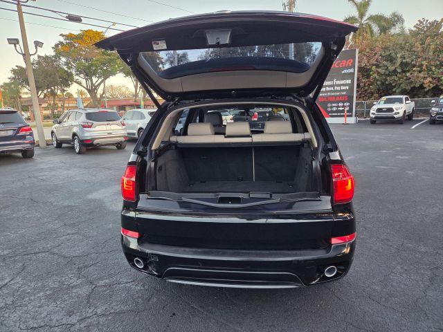 Bmw X5 - Thumbnail 2