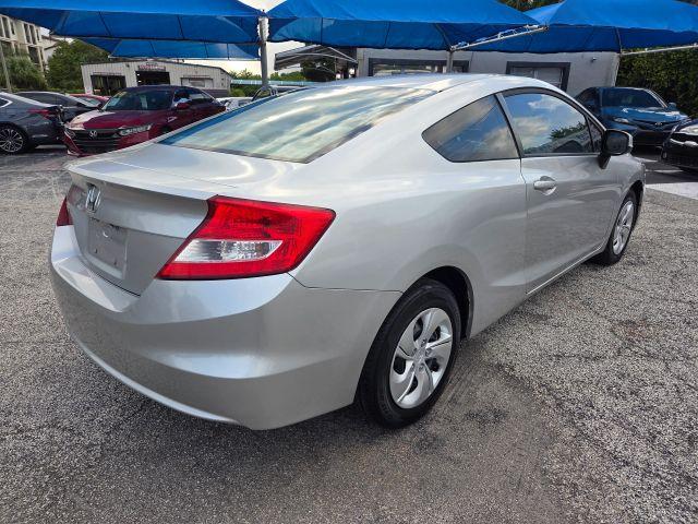 Honda Civic - Thumbnail 13