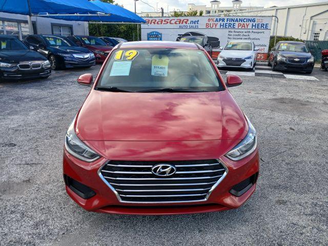 Hyundai Accent - Thumbnail 13