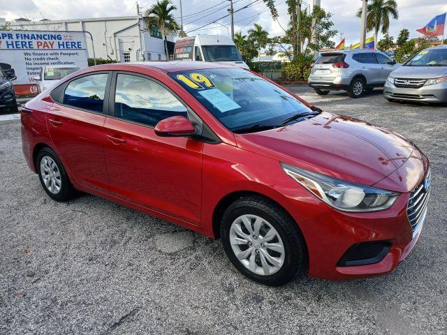 Hyundai Accent - Thumbnail 12