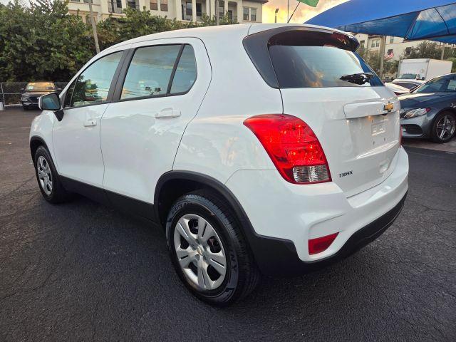 Chevrolet Trax - Thumbnail 10