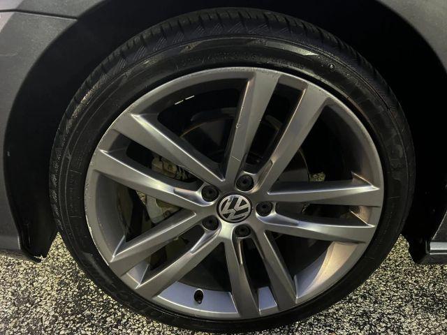 Volkswagen Passat - Thumbnail 4