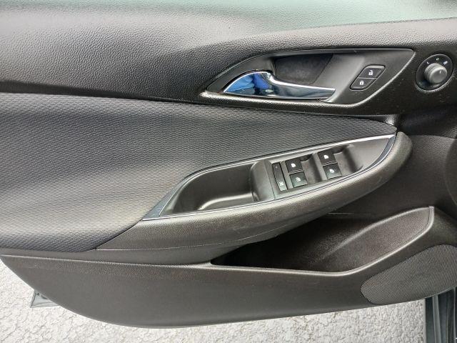 Chevrolet Cruze - Thumbnail 14