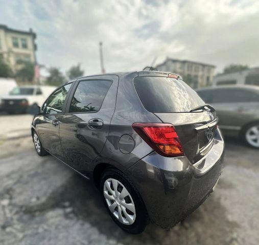 Toyota Yaris - Thumbnail 9