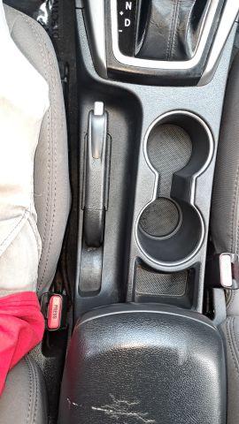 Hyundai Elantra - Thumbnail 12