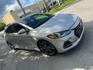 Hyundai Elantra - Thumbnail 12