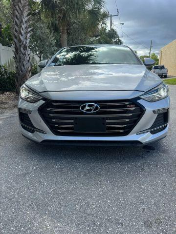 Hyundai Elantra - View 1