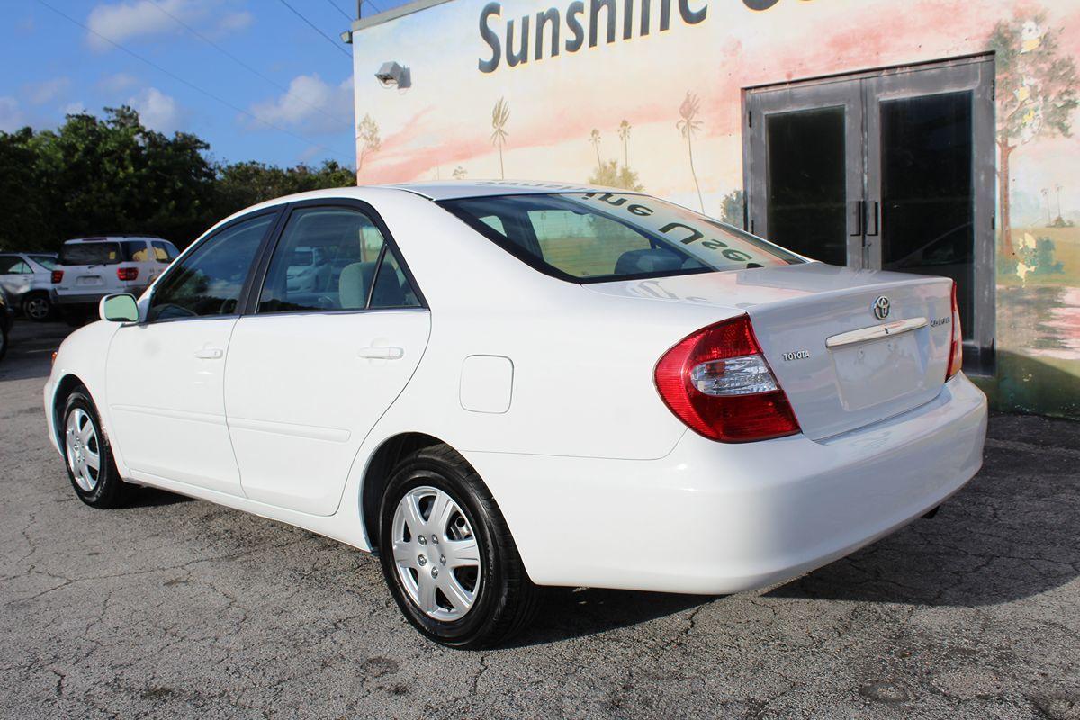 Toyota Camry Le Only $ Down** $85/Wk - Thumbnail 10