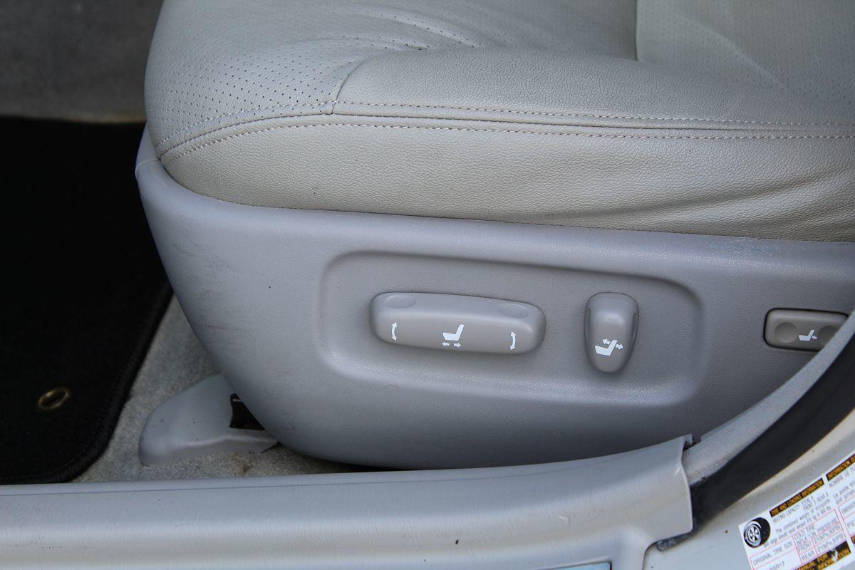 Lexus Es 330 Only $2499 Down** $85Wk - Thumbnail 14