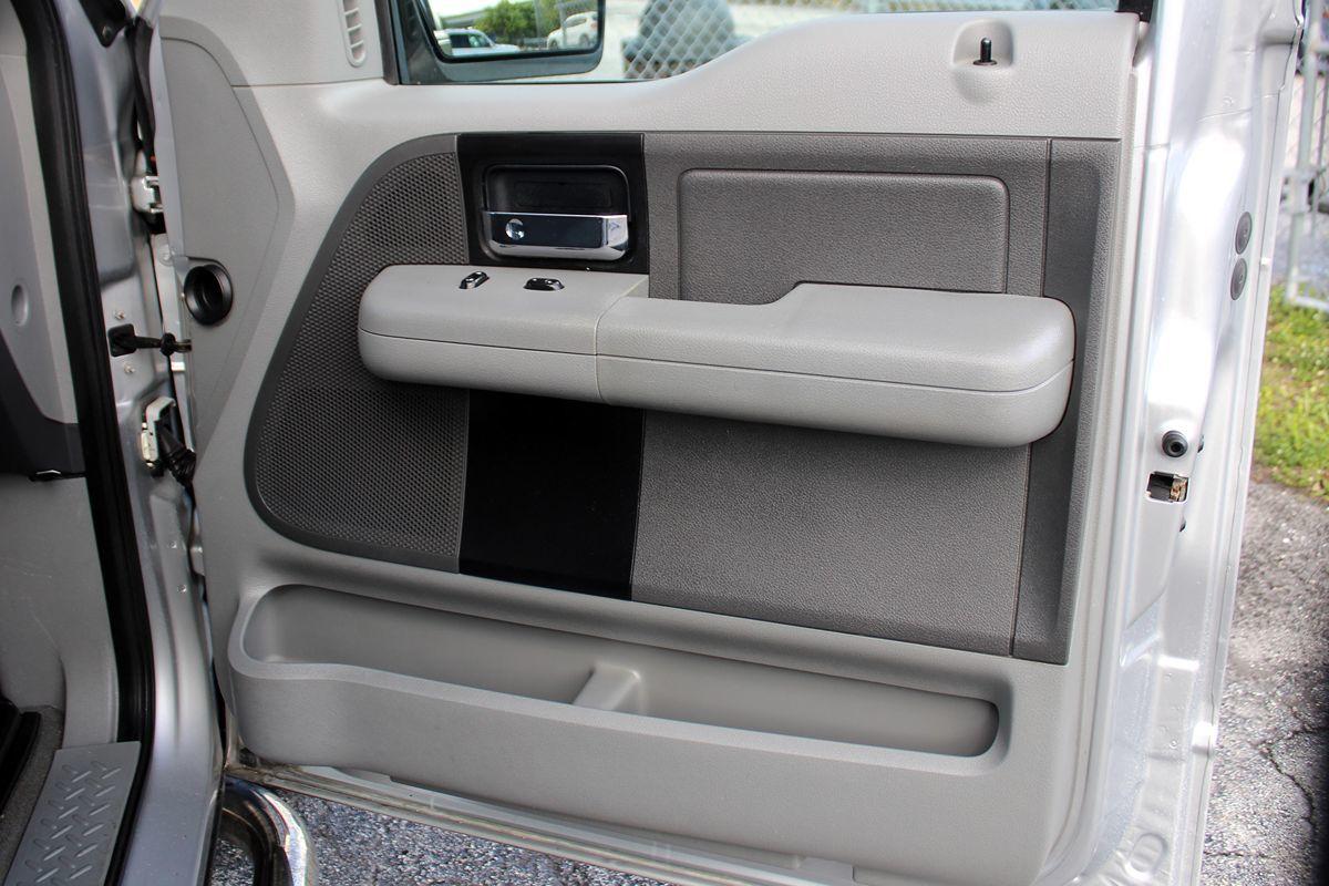 Ford F-150 Xlt Only $3999 Down** $100Wk - Thumbnail 18