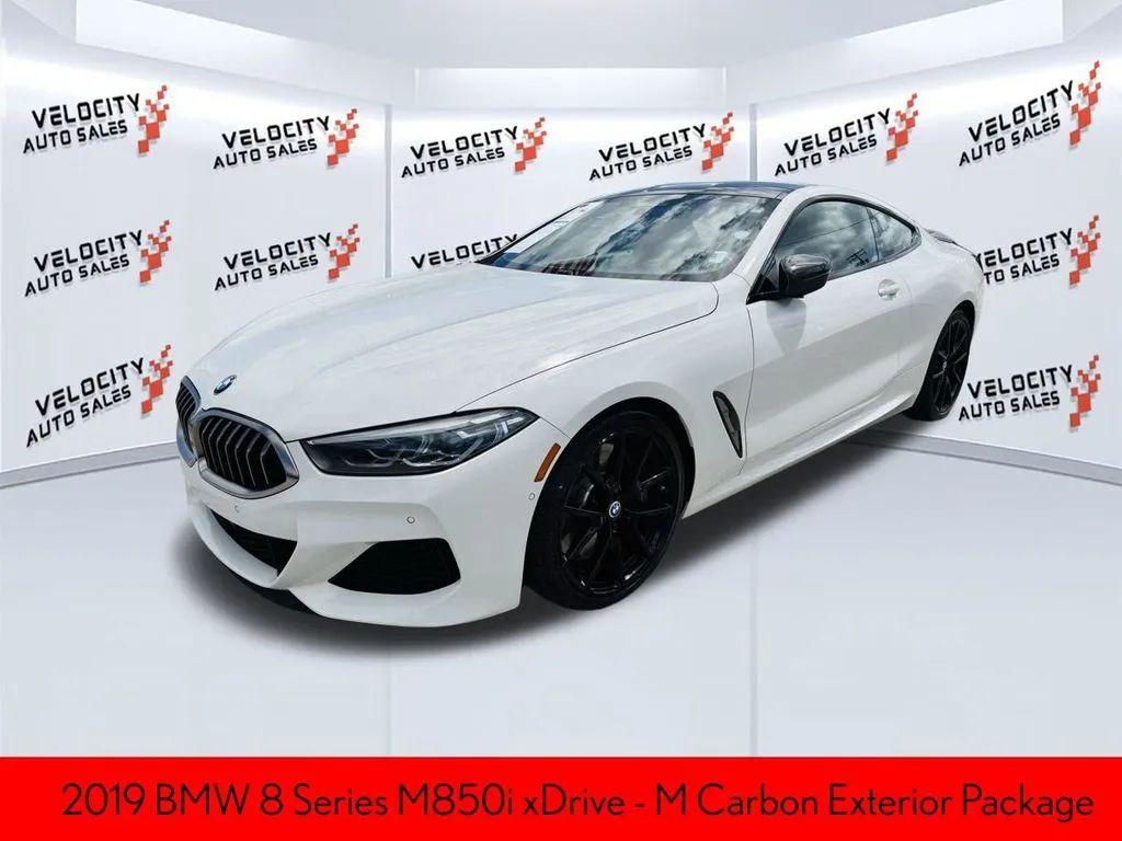 Bmw 8 Series - Thumbnail 9
