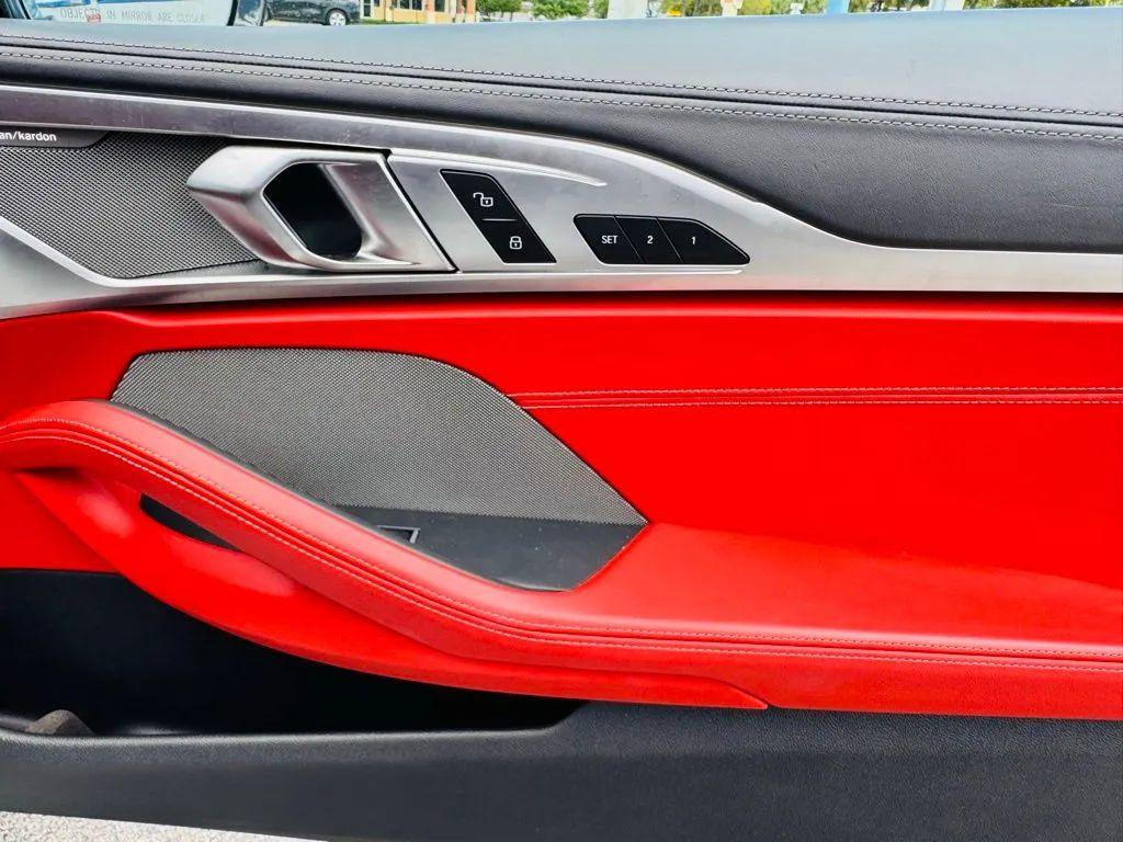 Bmw 8 Series - Thumbnail 17