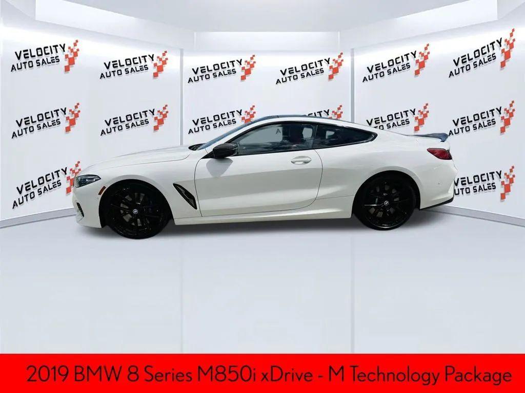 Bmw 8 Series - Thumbnail 8