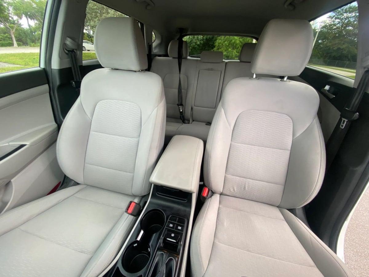 Hyundai Tucson Value - Thumbnail 17