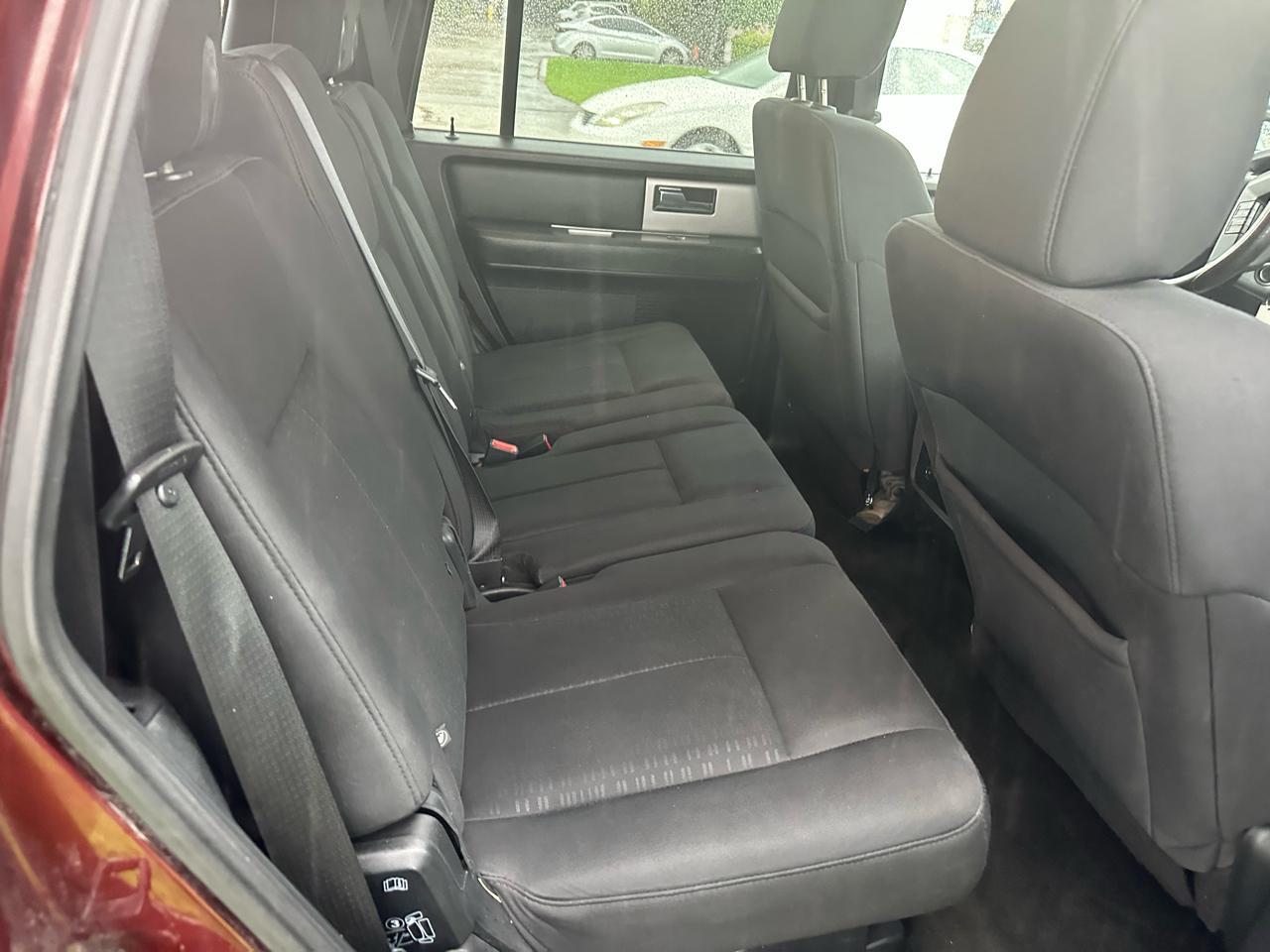 Ford Expedition119" Wb Xlt 4Wd - Thumbnail 12