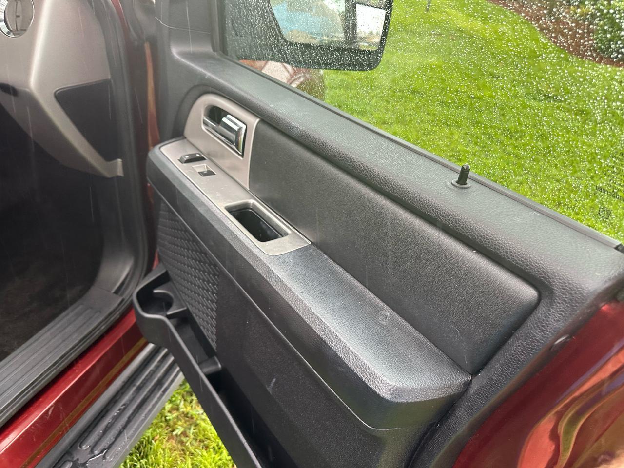 Ford Expedition119" Wb Xlt 4Wd - Thumbnail 14