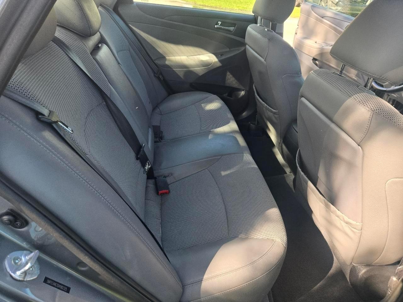 Hyundai Sonatalimited Auto - Thumbnail 16