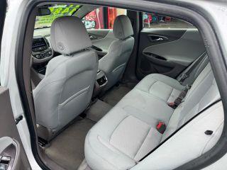 Chevrolet Malibu - Thumbnail 2