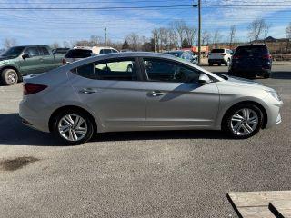 Hyundai Elantra - Thumbnail 11