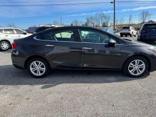 Chevrolet Cruze - Thumbnail 12