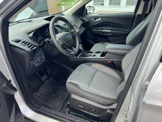 Ford Escape - Thumbnail 15