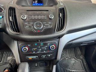 Ford Escape - Thumbnail 13