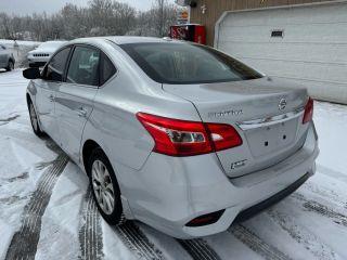 Nissan Sentra - Thumbnail 10