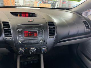 Kia Forte - Thumbnail 14