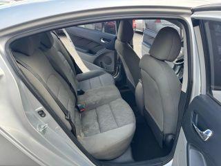 Kia Forte - Thumbnail 5