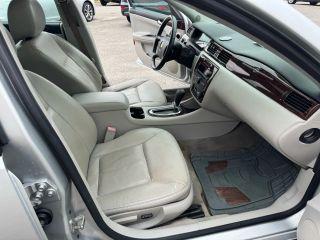 Chevrolet Impala - Thumbnail 16