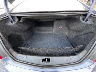 Buick Lacrosse - Thumbnail 4