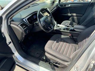 Ford Fusion - Thumbnail 3