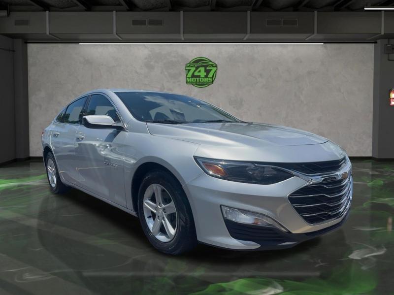 Chevrolet Malibu Ls - Thumbnail 8