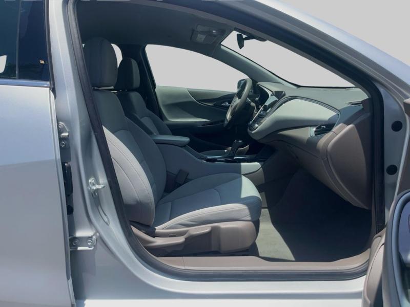 Chevrolet Malibu Ls - Thumbnail 14