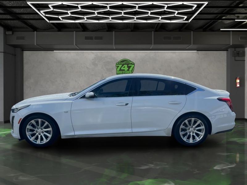 Cadillac Ct5 Luxury - Thumbnail 3