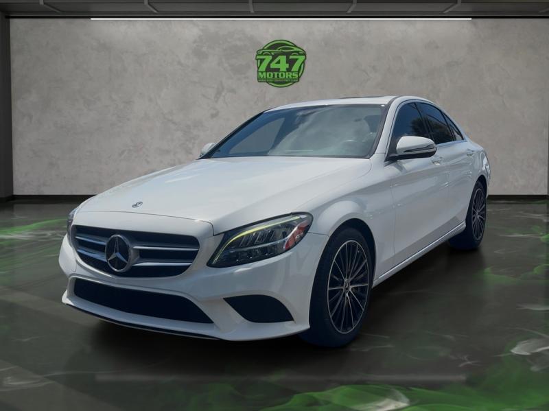 Mercedes-Benz C-Class C 300 - Thumbnail 2