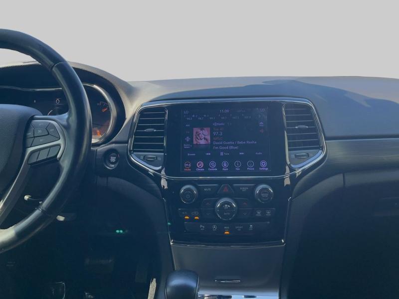 Jeep Grand Cherokee Altitude - Thumbnail 16