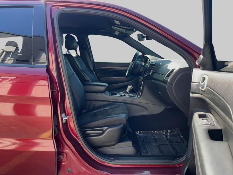 Jeep Grand Cherokee Altitude - Thumbnail 14