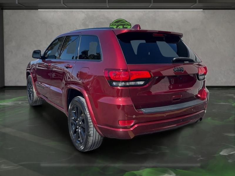 Jeep Grand Cherokee Altitude - Thumbnail 4
