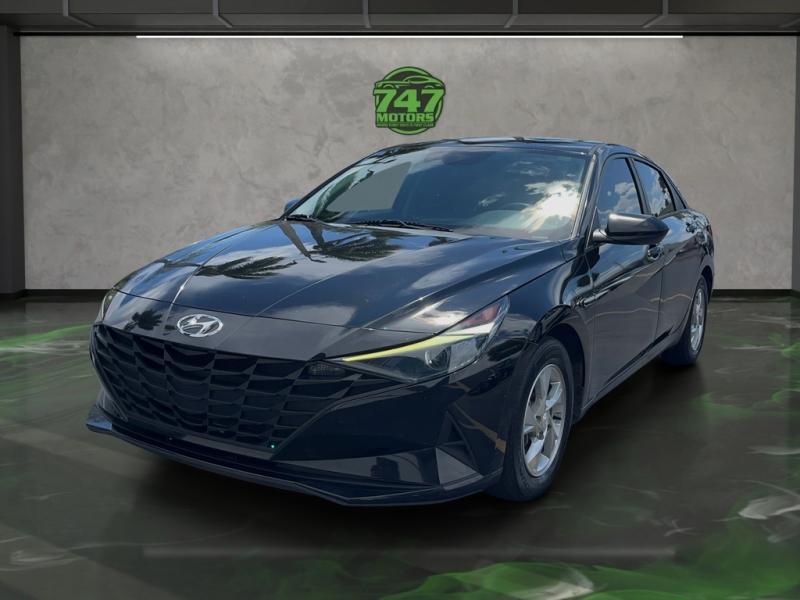 Hyundai Elantra Se - Thumbnail 2