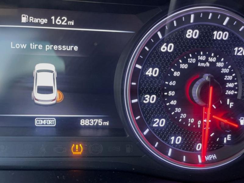 Genesis G70 2.0T - Thumbnail 19