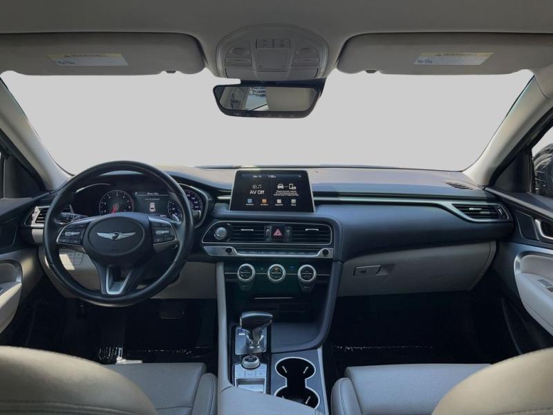 Genesis G70 2.0T - Thumbnail 15