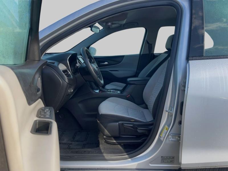 Chevrolet Equinox Ls - Thumbnail 11