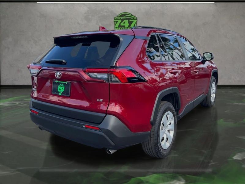 Toyota Rav4 Le - Thumbnail 6